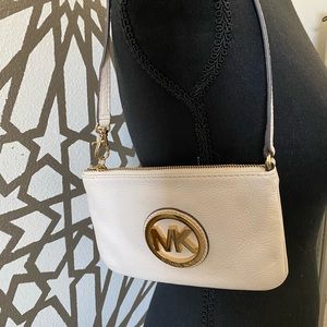 MICHAEL Michael Kors Leather Small Wallet